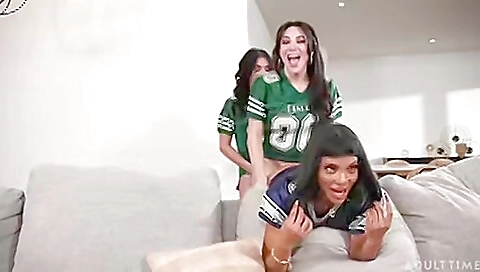 Brunette with a big ass has a threesome with two men